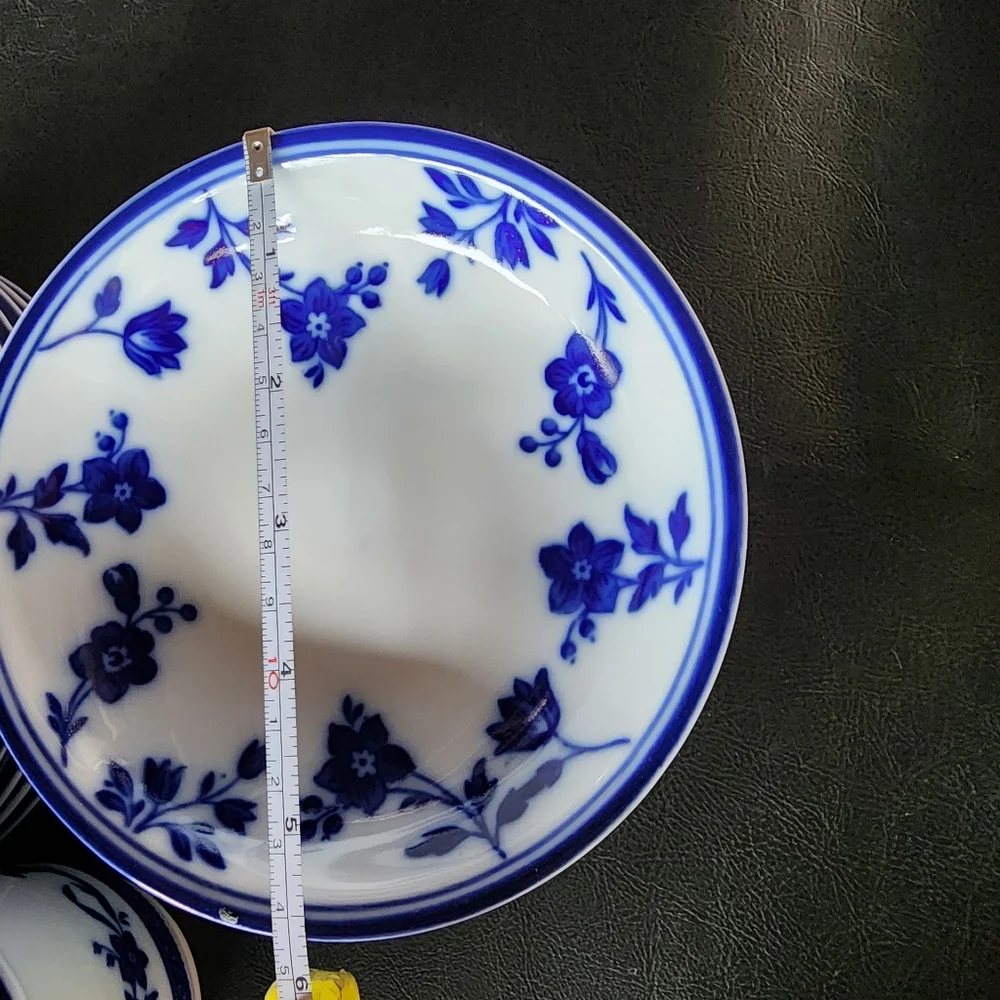 Williams Sonoma Plates Bowls Cups Mugs Flow Blue White 27pc